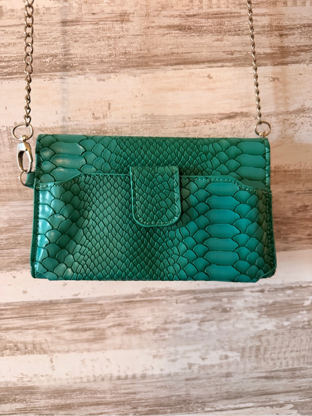 Green Snake-Embossed Crossbody Bag